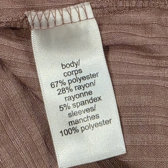 Maurices Dusty Pink V-Neck Blouse with Geometric Flutter Sleeves- Plus Size XXL - Picture 4 of 4